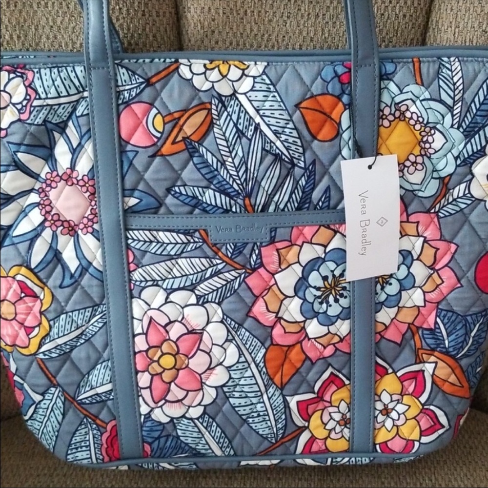Vera Bradley tote